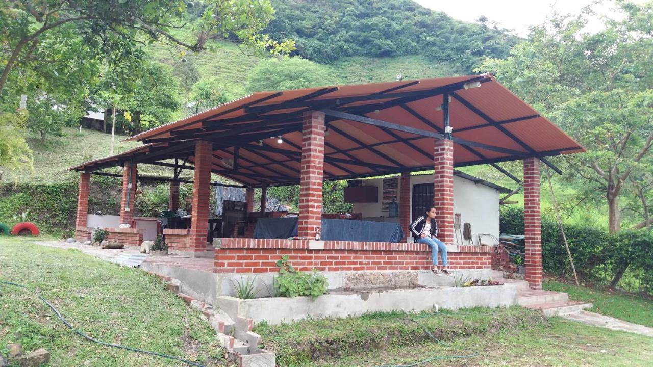 Camping Arboledas Hotel Bochalema Exterior photo